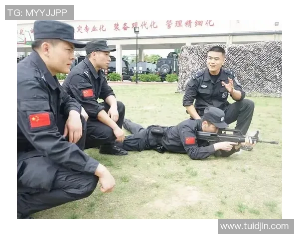 深圳攀岩队中路突破战术解析与实战应用探讨